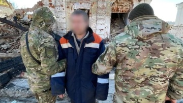 Πόλεμος στην Ουκρανία: Η ουκρανική αστυνομία συνέλαβε Ρώσο στρατιώτη που κρυβόταν έξι μήνες