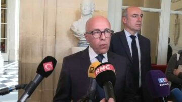 Γαλλία: Δεν στηρίζουν την πρόταση μομφής κατά της κυβέρνησης οι Ρεπουμπλικανοί