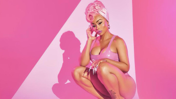 Blac Chyna: Η ράπερ έβγαλε τα εμφυτεύματα, σταμάτησε το OnlyFans και βρήκε τον... Θεό