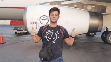 Τέμπη: Συγκινεί η μητέρα του 20χρονου Γεράσιμου που δίνει μάχη για τη ζωή του - «Σας ευχαριστώ που προσεύχεστε για το παιδί μου»