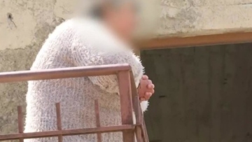 Λακωνία: «Το έμαθα στον 6ο μήνα» λέει η μητέρα της 13χρονης που γέννησε το παιδί του βιαστή της