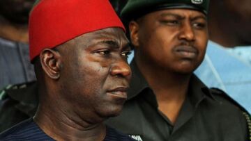 Ένοχος ο Νιγηριανός γερουσιαστής που προσπάθησε να αφαιρέσει το νεφρό νεαρού για να το μεταμοσχεύσει στην κόρη του