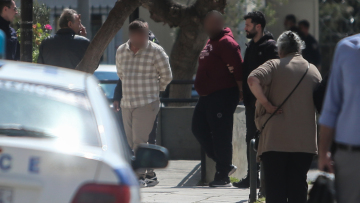 Νέα Σμύρνη: Προφυλακιστέοι οι δύο από τους τρεις κατηγορούμενους για την υπόθεση μαστροπείας της 14χρονης 