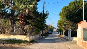 Πυροβολισμοί στο Λαγονήσι: Ανθρωποκυνηγητό για τον εντοπισμό των δραστών που τραυμάτισαν 16χρονο