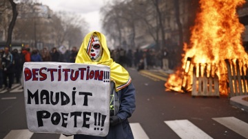  Γαλλία: Δέκατη πανεθνική απεργία - «Αστακός» το Παρίσι με 5.500 αστυνομικούς