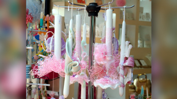 Καλάθι των νονών: Με λαμπάδες, αυγά και 10 κατηγορίες παιχνιδιών από 41 επιχειρήσεις η πρεμιέρα του σήμερα