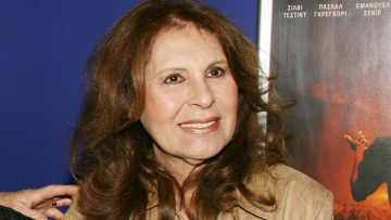 Ρένα Κουμιώτη: Σίγησε η φωνή του Νέου Κύματος