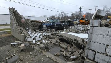 ΗΠΑ: Στους 32 οι νεκροί από το σαρωτικό «χτύπημα» των ανεμοστρόβιλων - Δείτε βίντεο
