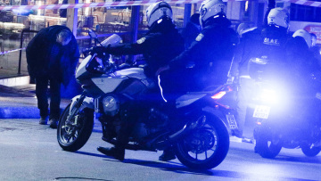 Παλαιό Φάληρο: Πυροβολισμοί με δύο τραυματίες