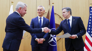 ΝΑΤΟ: Η Φινλανδία έγινε επισήμως το 31ο μέλος - «Αντίμετρα» ετοιμάζει η Μόσχα