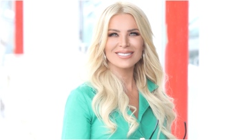 Κατερίνα Καινούργιου: «Οι περισσότερες έχουν κάνει πιο πολλές πλαστικές από εμένα» 