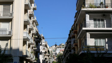 Στεγαστικά δάνεια: 9 στα 10 αφορά το «πάγωμα» των κυμαινόμενων επιτοκίων