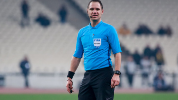 Ολυμπιακός για διαιτητή του ματς με τον Παναθηναϊκό: «Βάζουν για μια ακόμα φορά βόμβα στα θεμέλια του Πρωταθλήματος»