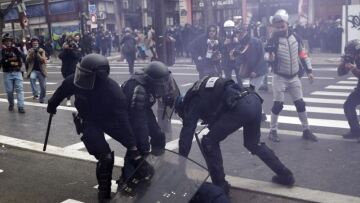 Γαλλία: Έχουμε ανάγκη από «μια περίοδο επούλωσης» έπειτα από εβδομάδες διαδηλώσεων, λέει η πρωθυπουργός