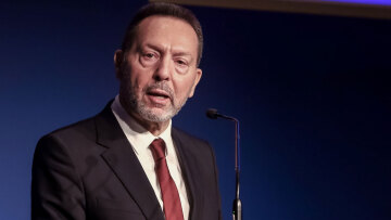 Στουρνάρας: Ανάπτυξη 2,2%  και πρωτογενές πλεόνασμα 0,7%  το 2023