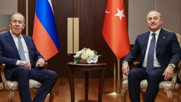 Τουρκία - Ρωσία: Στην Άγκυρα ο Λαβρόφ, συναντήθηκε με τον Τσαβούσογλου