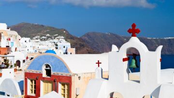 Πάσχα: Απογειώνονται οι κρατήσεις σε νησιά και παραδοσιακούς προορισμούς - Πού επιλέγουν να πάνε οι Έλληνες