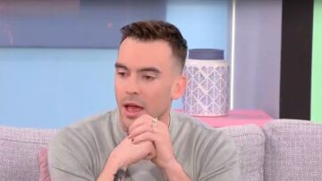 Ιάσονας Μανδηλάς για την ομοφοβική επίθεση που δέχτηκε: Με σόκαρε, δεν περίμενα ότι θα με πλακώσουν στο μετρό