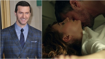 Obsession: O Ρίτσαρντ Άρμιτατζ μίλησε πρώτα με τον σύντροφό του προτού γυρίσει τις τολμηρές σκηνές σεξ 