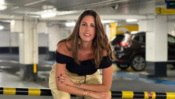 Η Ελένη Χρονοπούλου του ΠΑΣΟΚ είναι η γυναίκα που κατήγγειλε τον Γεωργούλη για βαριά κακοποίηση