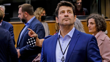 Αλέξης Γεωργούλης: «Δεν δουλεύουμε μόνο στο ευρωκοινοβούλιο, συνάπτουμε και σχέσεις» - Η τελευταία συνέντευξη πριν τις αποκαλύψεις