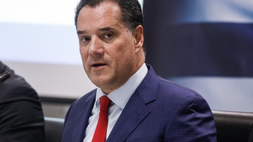 Άδωνις Γεωργιάδης: Η Αρετή Αθανασίου του ΣΥΡΙΖΑ αποκάλυψε το όνομα της Ελένης Χρονοπούλου