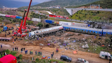 Τραγωδία στα Τέμπη: Ηχητικό ντοκουμέντο δείχνει ότι υπάλληλοι δεν γνώριζαν πόσοι ήταν στο μοιραίο τρένο