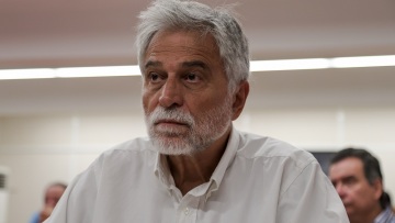 Παραιτήθηκε ο Χατζησωκράτης από την ΚΕ του ΣΥΡΙΖΑ
