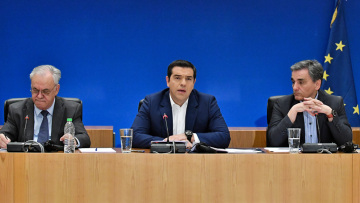 ΣΥΡΙΖΑ: Φουρτούνες από τις «δύο φωνές» για την «κυβέρνηση ηττημένων»