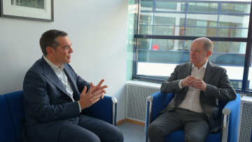 Τσίπρας μετά τη συνάντηση με Σολτς: Η αλλαγή που θα έρθει στην Ελλάδα θα είναι σημαντική εξέλιξη για όλη την Ευρώπη