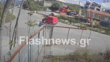 Χανιά: Στον ανακριτή για απόπειρα ανθρωποκτονίας ο 46χρονος που παρέσυρε τον διανομέα - Τα συγκλονιστικά βίντεο του τροχαίου