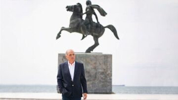 Εκλογές 2023 - Βελόπουλος: Βλέπει διεφθαρμένους, πολιτικά «σκουπίδια» και ψεύτες για μια καρέκλα