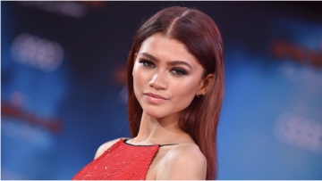 Ζεντάγια: Εντυπωσίασε το κοινό με την εμφάνισή της στο κόκκινο χαλί του CinemaCon