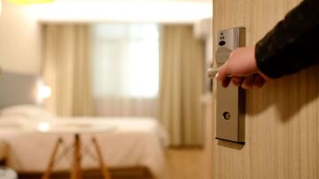 Χαλκιδική: Ιδιοκτήτης τουριστικού καταλύματος κατέγραφε πελάτες με κρυφές κάμερες