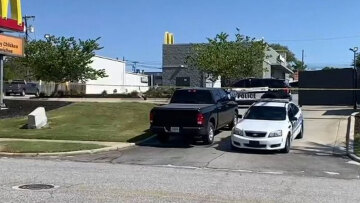 ΗΠΑ: Ένοπλος άνοιξε πυρ σε McDonald's στη Τζόρτζια - Σκότωσε τρεις και αυτοκτόνησε