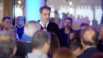 Στην Κεφαλονιά ο Κυριάκος Μητσοτάκης - «O χάρτης θα είναι συνολικά γαλάζιος»