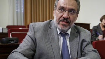 Εκλογές 2023 - Όθωνας Ηλιόπουλος: Κατά των ιδιωτικών πανεπιστημίων ο υποψήφιος του ΣΥΡΙΖΑ που είναι καθηγητής στο Χάρβαρντ