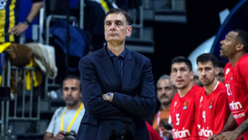  Μπαρτζώκας για την ήττα του Ολυμπιακού: «Έπρεπε να ήμασταν πιο προσεκτικοί στα τρίποντα του Πιερ»