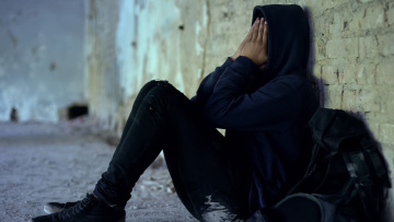 Ο διευθυντής των φυλακών Κασσαβέτειας διαψεύδει τον 17χρονο: Ουδέποτε ανέφερε βιασμούς