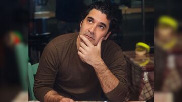 Χριστόφορος Παπακαλιάτης: Η φωτογραφία από το σετ του «Maestro 2» στους Παξούς