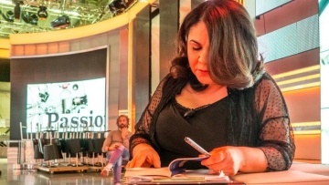 Μικέλα Μούρτζια: Συγκλονίζει η γνωστή Ιταλίδα συγγραφέας - «Έχω καρκίνο, μου μένουν λίγοι μήνες ζωής»