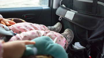 Tραγωδία στην Άρτα: Νεκρό κοριτσάκι 5,5 μηνών που ο πατέρας του το ξέχασε στο αυτοκίνητο