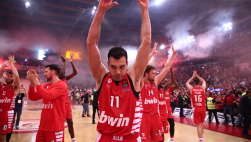 Σλούκας: «Ο Ολυμπιακός είναι η ομάδα που ζω και πεθαίνω - Πάμε για τον τελικό των ονείρων μας»