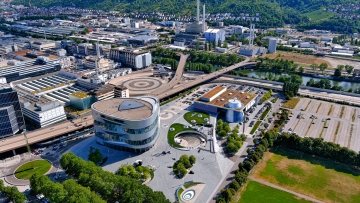 Γερμανία: Πυροβολισμοί σε εργοστάσιο της Mercedes στην Στουτγάρδη - Ένας νεκρός και ένας τραυματίας