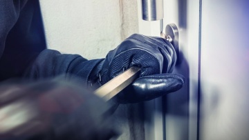 Κατάκολο: Μπούκαραν σε σπίτι μέρα μεσημέρι και άρπαξαν κοσμήματα αξίας 100.000 ευρώ