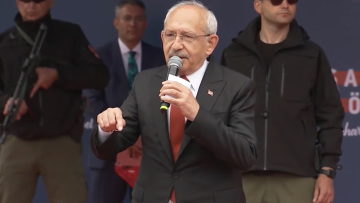 Τουρκία - Με αλεξίσφαιρο γιλέκο και φρουρούς με αυτόματα ο Κιλιτσντάρογλου σε προεκλογική ομιλία