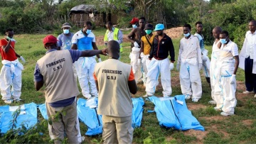 Κένυα: Ανατριχιαστικές αποκαλύψεις για την αίρεση - Θυσίασαν πρώτα τα παιδιά με σκληρά βασανιστήρια