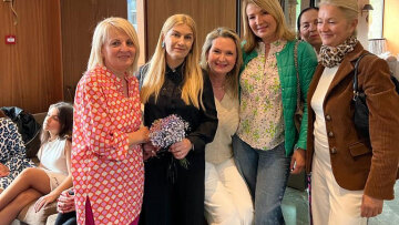 Σέβη Βολουδάκη: «Η δύναμη είναι γένους θηλυκού. Κάτι μοναδικό συμβαίνει στα Χανιά»