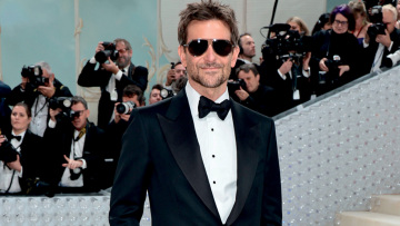 Ο Μπράντλεϊ Κούπερ στον ρόλο της ζωής του: Το συναρπαστικό βιογραφικό φιλμ «Maestro»