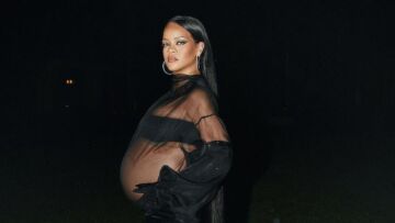 Ριάνα: Τα «προκλητικά» στιγμιότυπα από την πρώτη της εγκυμοσύνη